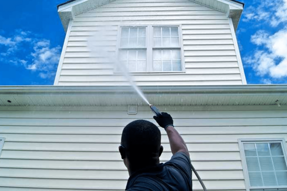 House Cleaning in Sycamore: Protect and Refresh Your Home’s Exterior